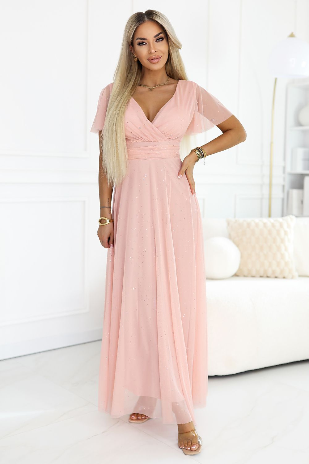  Long dress model 227095 Numoco 